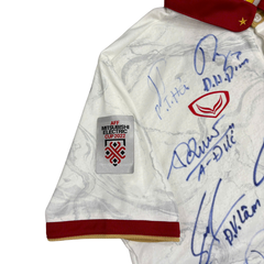 ÁO BÓNG ĐÁ VIỆT NAM 2022 SÂN KHÁCH CHÍNH HÃNG PLAYER + PATCH AFF CUP 2022 + CHỮ KÍ CẦU THỦ