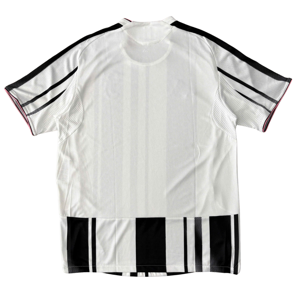 ÁO BÓNG ĐÁ JUVENTUS 2025/26 SÂN NHÀ CHÍNH HÃNG PLAYER KHÔNG TAG JJ4314