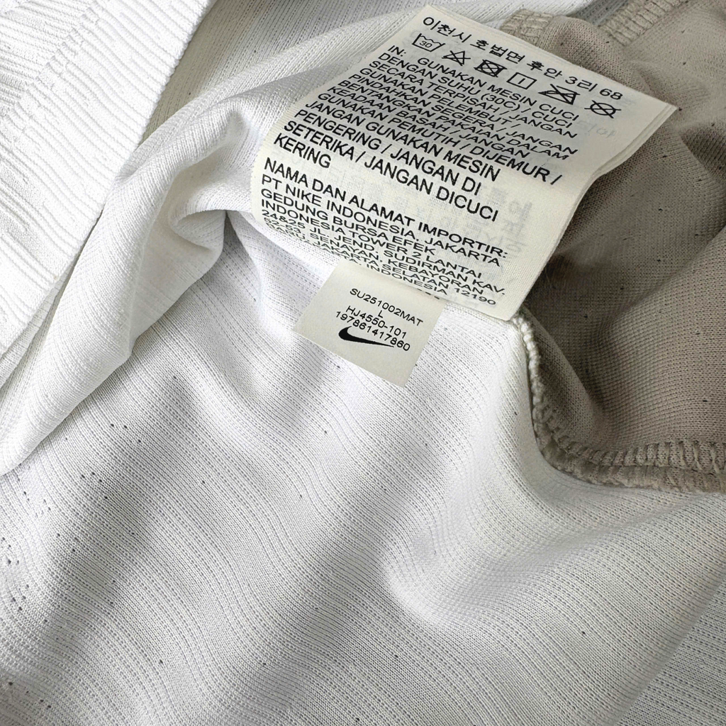 ÁO BÓNG ĐÁ TOTTENHAM HOTSPUR 2025/26 SÂN NHÀ CHÍNH HÃNG PLAYER HJ4550-101 - KHÔNG TAG - 10/10