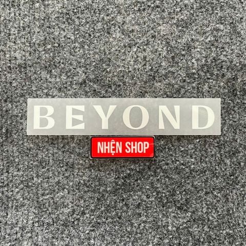 SLEEVE SPONSOR BEYOND AUTHENTIC PARIS SAINT-GERMAIN 2025/26