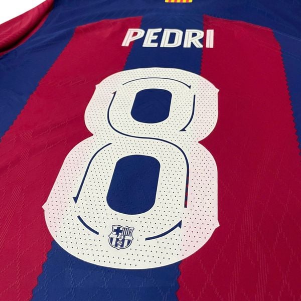 ÁO BÓNG ĐÁ BARCELONA 2023/24 SÂN NHÀ BẢN PLAYER - DX2615-456 (KHÔNG TAG, NAMESET PEDRI-8, PATCH UCL)