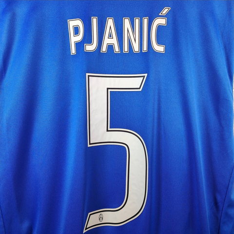 NAMESET PJANIĆ 5 AUTHENTIC JUVENTUS 2016/17 SÂN KHÁCH CUP