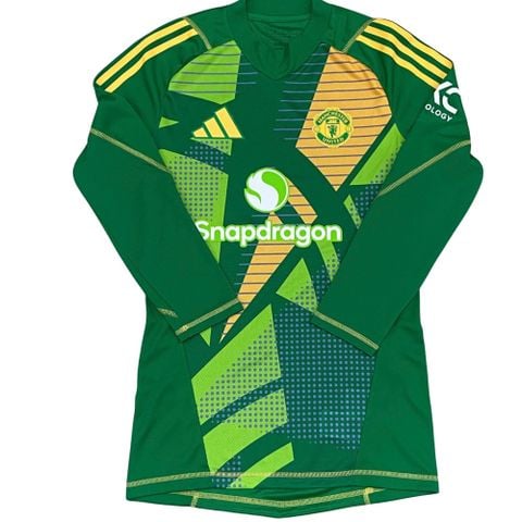 ÁO BÓNG ĐÁ MANCHESTER UNITED 2024/25 CHÍNH HÃNG THỦ MÔN - BẢN PLAYER ISSUE - IS5350