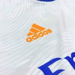 ÁO BÓNG ĐÁ REAL MADRID 2021/22 SÂN NHÀ CHÍNH HÃNG PLAYER - NAMESET KROSS #8 - GQ1360