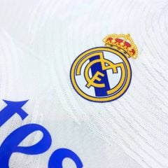 ÁO BÓNG ĐÁ REAL MADRID 2021/22 SÂN NHÀ CHÍNH HÃNG PLAYER - NAMESET KROSS #8 - GQ1360