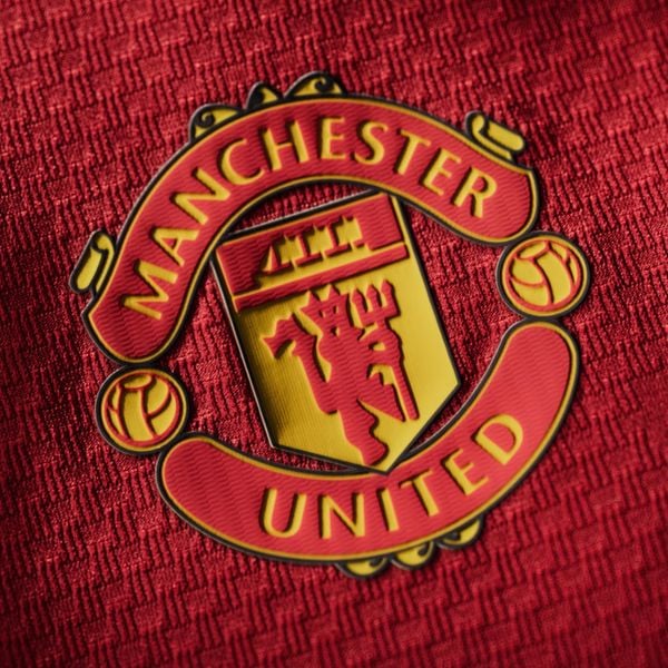 ÁO BÓNG ĐÁ MANCHESTER UNITED SÂN NHÀ 2026/27 CHÍNH HÃNG PLAYER KA6868