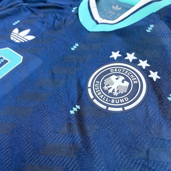 ÁO BÓNG ĐÁ ĐỨC WC2026 SÂN KHÁCH CHÍNH HÃNG PLAYER - NAMESET MUSIALA #10-  JN2070