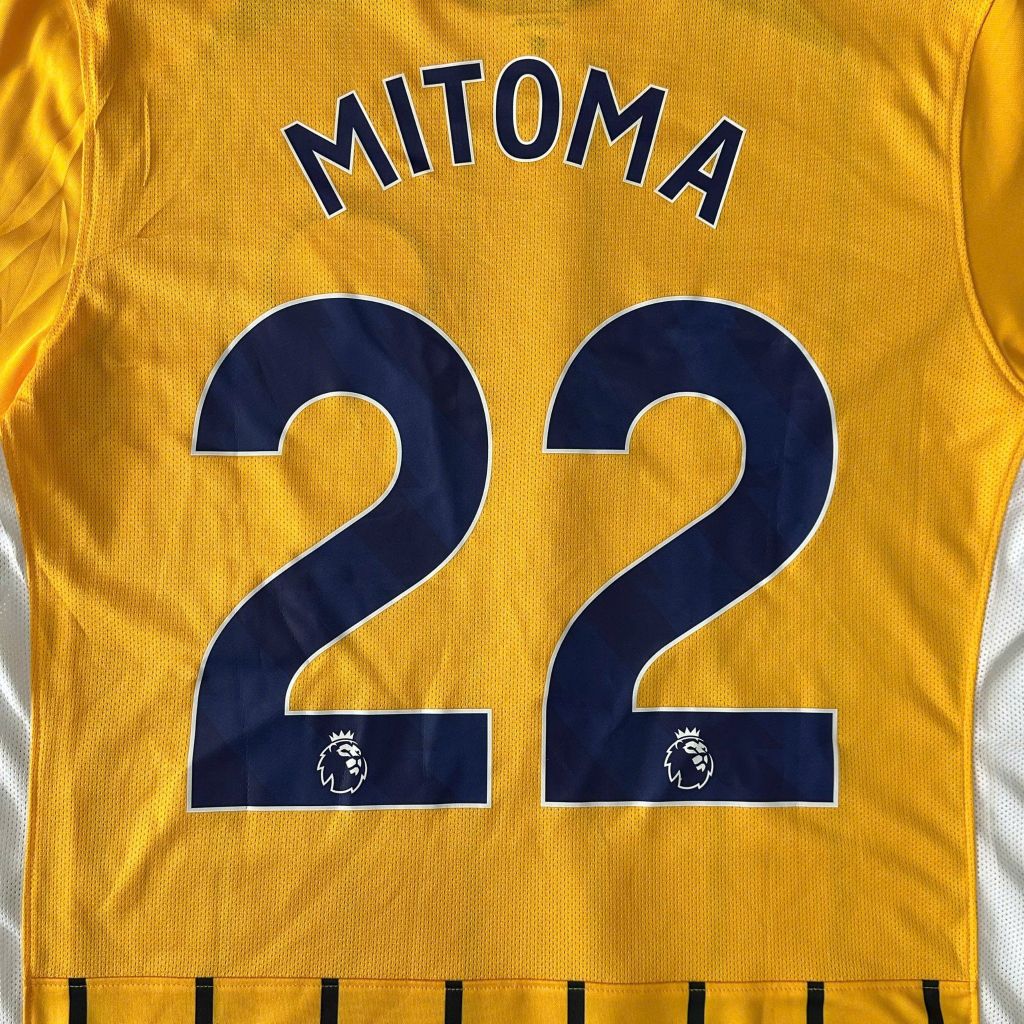 ÁO BÓNG ĐÁ BRIGHTON & HOVE 2024/25 CHÍNH HÃNG SÂN KHÁCH BẢN FAN NAMESET MITOMA - 22  FD7752-739