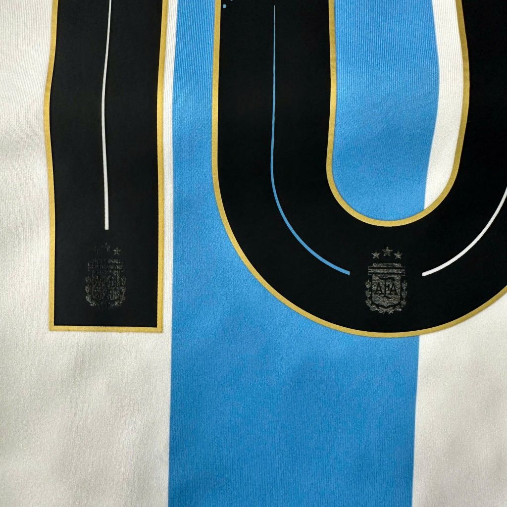 ÁO BÓNG ĐÁ ARGENTINA 2024/25 CHÍNH HÃNG SÂN NHÀ BẢN FAN NAMESET MESSI 10 - IP8409