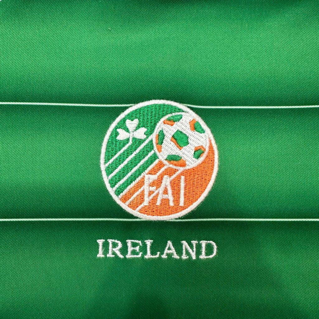 ÁO BÓNG ĐÁ IRELAND 2003/04 CHÍNH HÃNG SÂN NHÀ BẢN FAN - SIZE M - 8/10