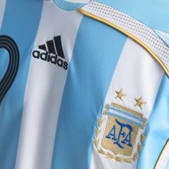 ÁO BÓNG ĐÁ ARGENTINA 2006 REISSUE MESSI 10 SÂN NHÀ CHÍNH HÃNG JN3708