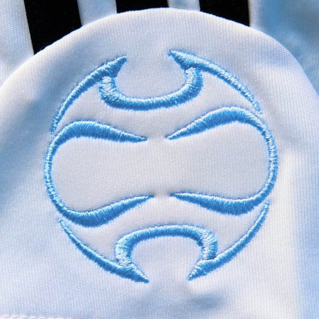 ÁO BÓNG ĐÁ ARGENTINA 2006 REISSUE MESSI 10 SÂN NHÀ CHÍNH HÃNG JN3708