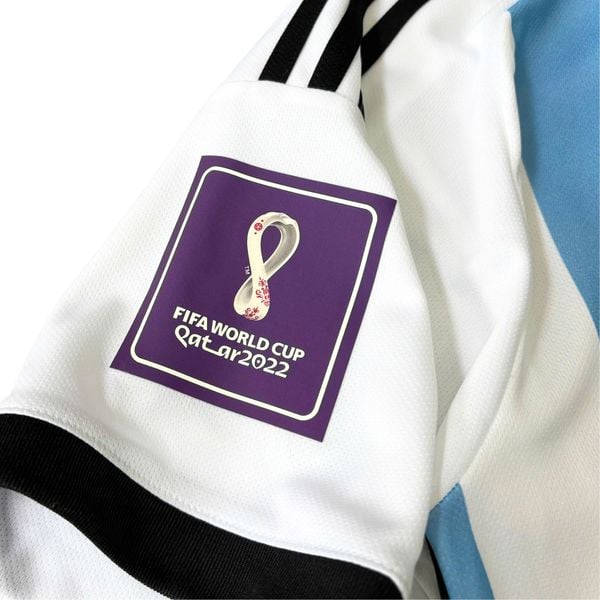 ÁO BÓNG ĐÁ ARGENTINA 2022 SÂN NHÀ CHÍNH HÃNG BẢN FAN MESSI #10 - HL8424 10/10 ( MẤT TAG GIẤY )