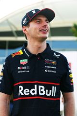 ÁO POLO F1 RED BULL RACING 2025 MAX VERSTAPPEN CHÍNH HÃNG CASTORE TM10296-020