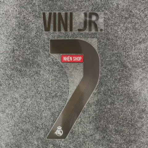 NAMESET VINI JR. 7 AUTHENTIC REAL MADRID SÂN NHÀ 2025/26 UCL