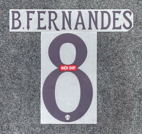 NAMESET B.FERNANDES 8 AUTHENTIC MUFC MANCHESTER UNITED SÂN KHÁCH 2025/26 CUP
