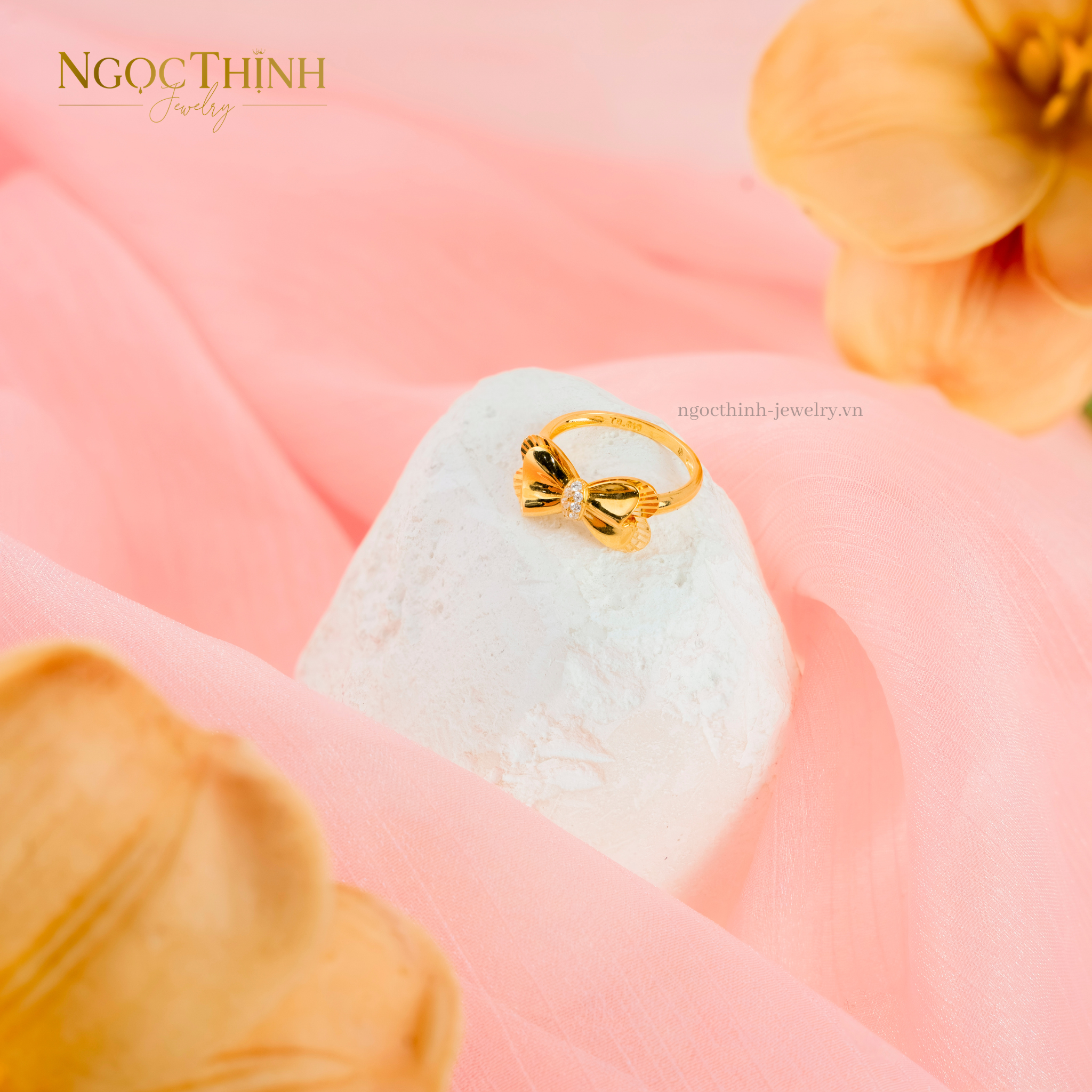 Nhẫn nữ