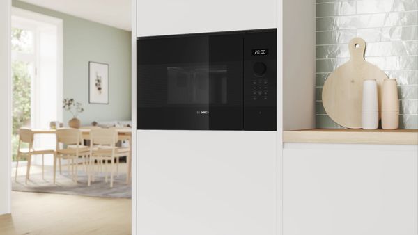 Lò vi sóng âm tủ Bosch BFL524MB2 Serie 4