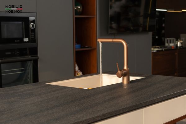 Vòi rửa bát dây rút Nobili Mania NB217B