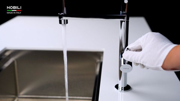 Vòi rửa bát cần mềm NOBILI MOVE NB133S