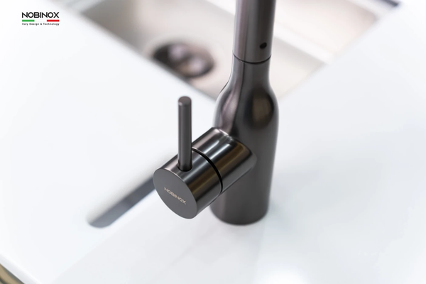 Vòi rửa bát dây rút Nobinox AQua NX664D
