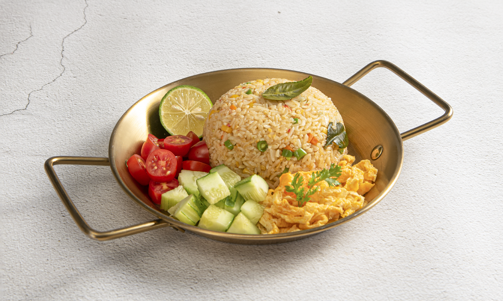  Cơm chiên thái Tomyum rau củ 