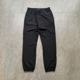  Quần jogger new balance 