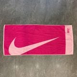  Khăn nike swoosh 2 