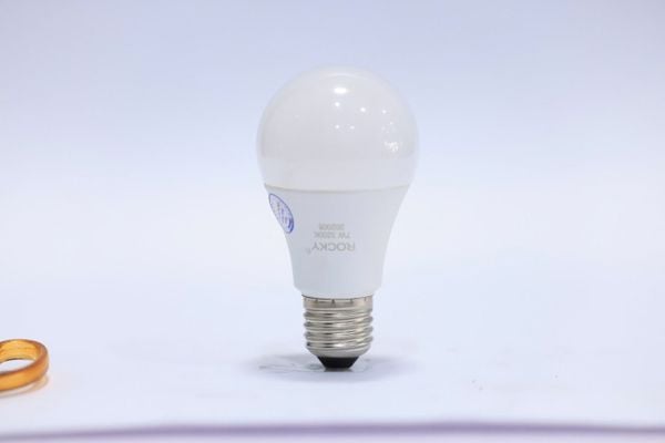 KN7W - Đèn Led Bulb cao cấp trắng , vàng