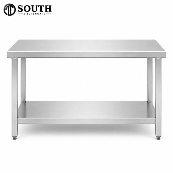 Bàn sơ chế inox South Kitchenware góc chéo 3/4, thiết kế 2 tầng dùng cho bếp nhà hàng và bếp công nghiệp