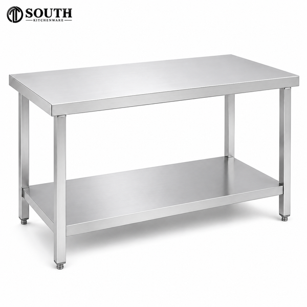Bàn sơ chế inox South Kitchenware góc chéo 3/4, thiết kế 2 tầng dùng cho bếp nhà hàng và bếp công nghiệp