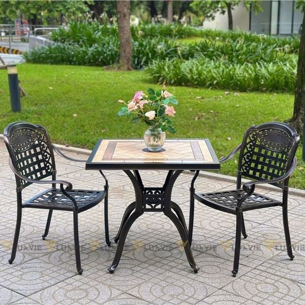 Bàn sân vườn mặt đá LU6096T (không gồm ghế)