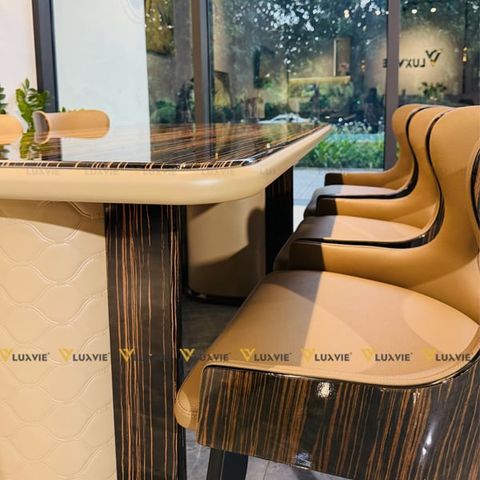 Bàn ăn Abellone (không gồm ghế)