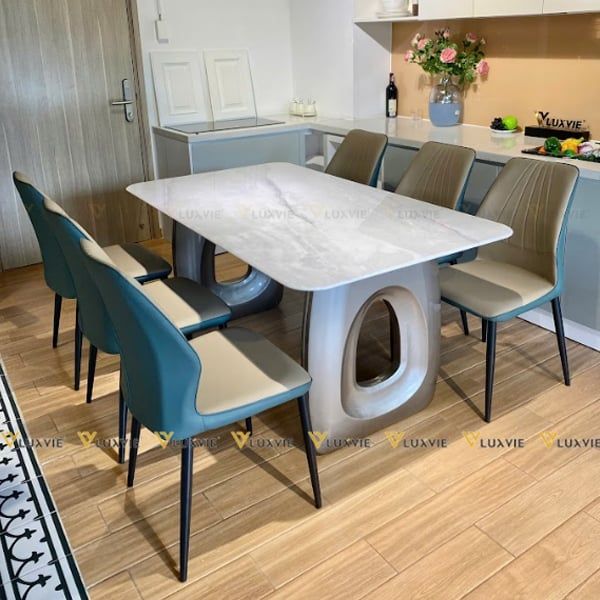Bàn ăn mặt đá Duo (không gồm ghế)