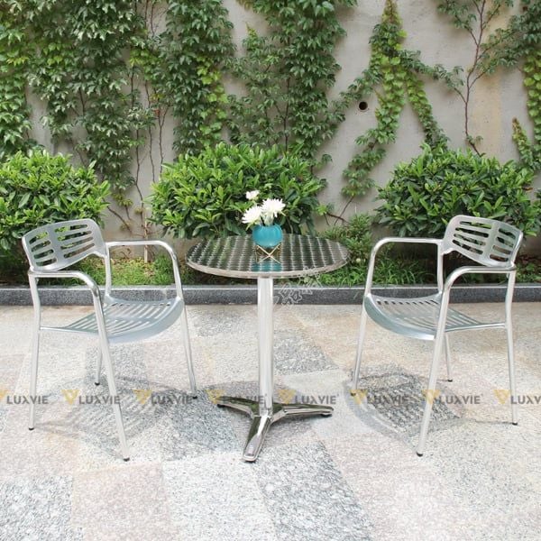 Bàn sân vườn DPBV28 (không gồm ghế)