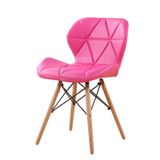 Ghế da tam giác chân gỗ DPA12