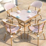 ghế cafe ngoài trời