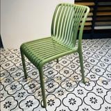 ghế cafe nhựa đúc luxvie