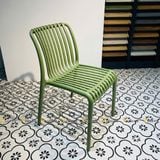 ghế cafe nhựa đúc luxvie