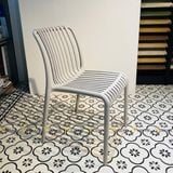 ghế cafe nhựa đúc luxvie