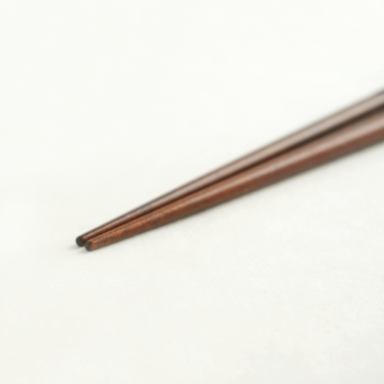  Bộ 5 đôi đũa gỗ Nhật Dot sơn mài họa tiết chấm bi 23.5cm | Hyozaemon Chopstick 1115 - ST-091 