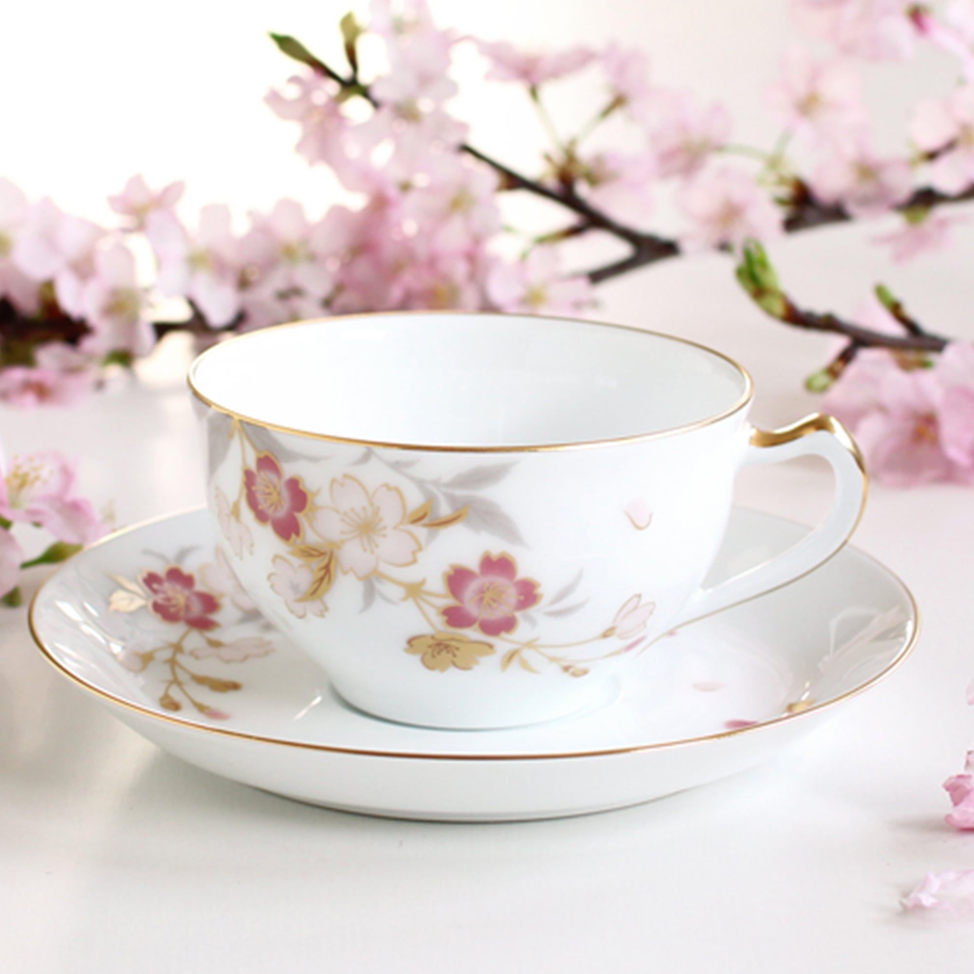  Chén trà (tách trà)  "Ito Sakura" dung tích 235 ml kèm đĩa lót sứ Nhật Bản | Sakura Series A682-1 - 1C 
