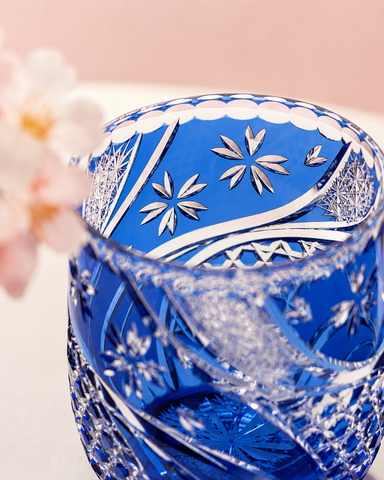  Ly pha lê rock glass Edo Kiriko 'Sakura Nagashi' 330ml màu xanh cobalt | Kagami T753 - 2996-CCB 