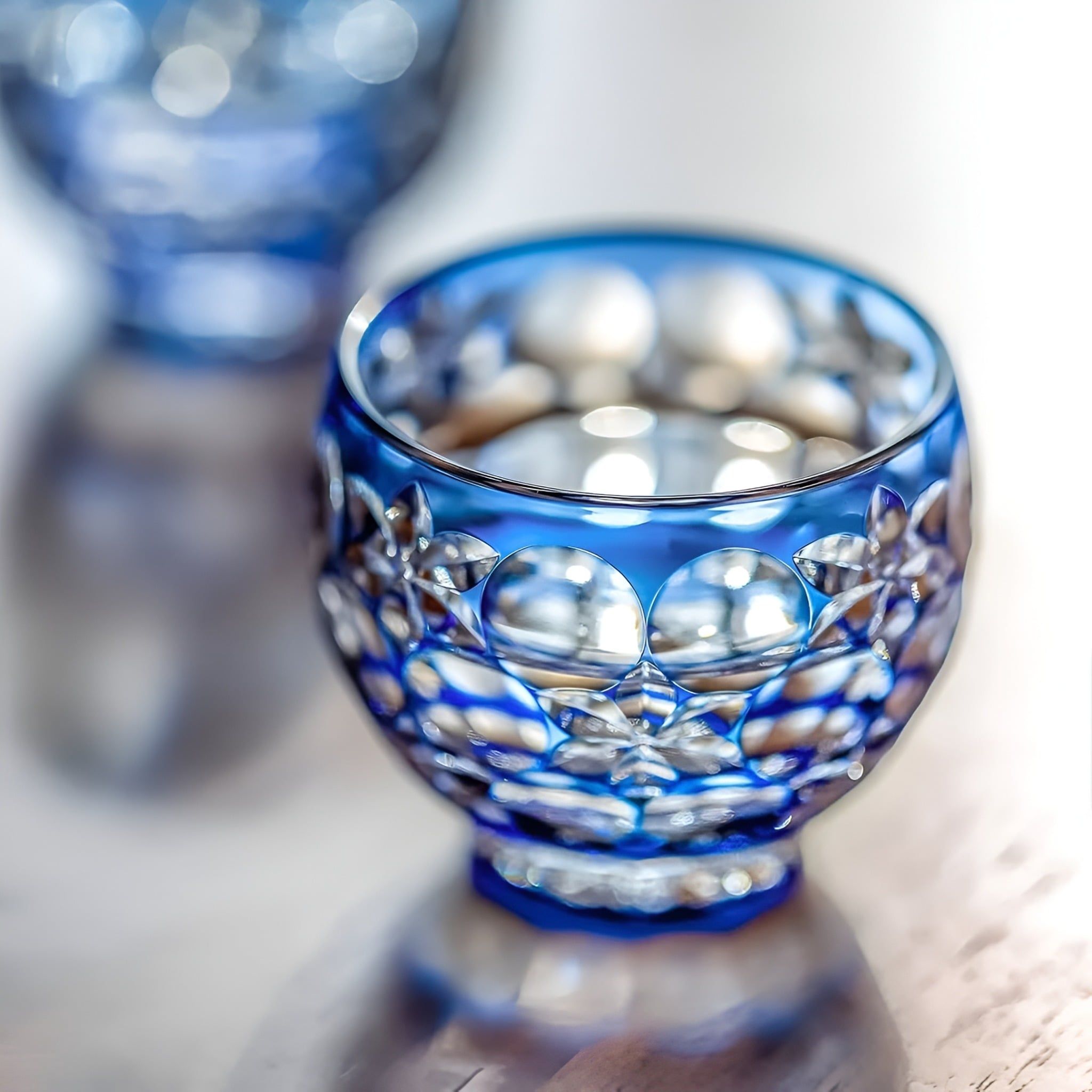  Bộ bình pha lê & ly rượu sake 'Ball Dance' 03 món màu xanh cobalt được chế tác bởi nghệ nhân Hideaki Shinozaki | Kagami Crystal BPS328 - 2708-CCB 