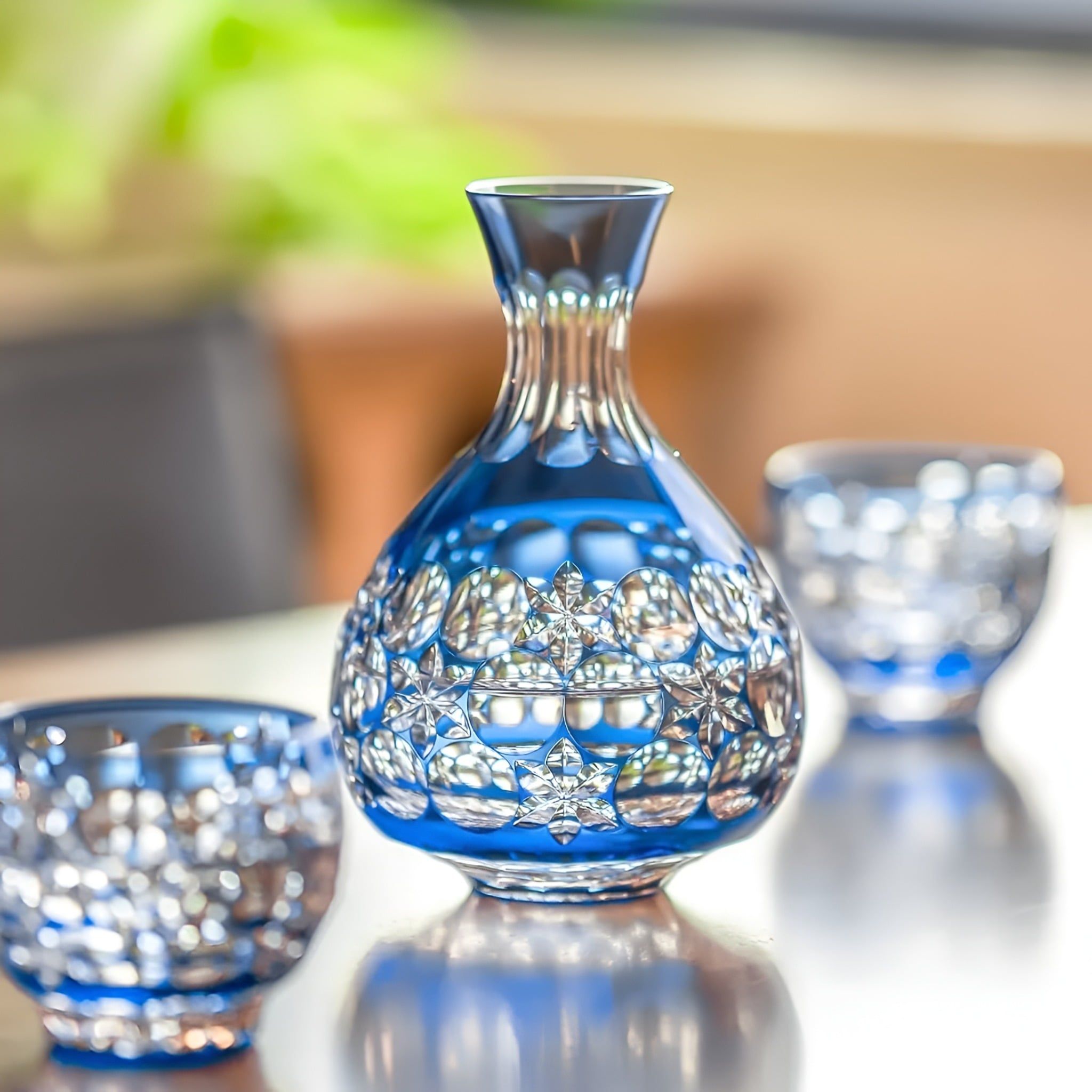  Bộ bình pha lê & ly rượu sake 'Ball Dance' 03 món màu xanh cobalt được chế tác bởi nghệ nhân Hideaki Shinozaki | Kagami Crystal BPS328 - 2708-CCB 