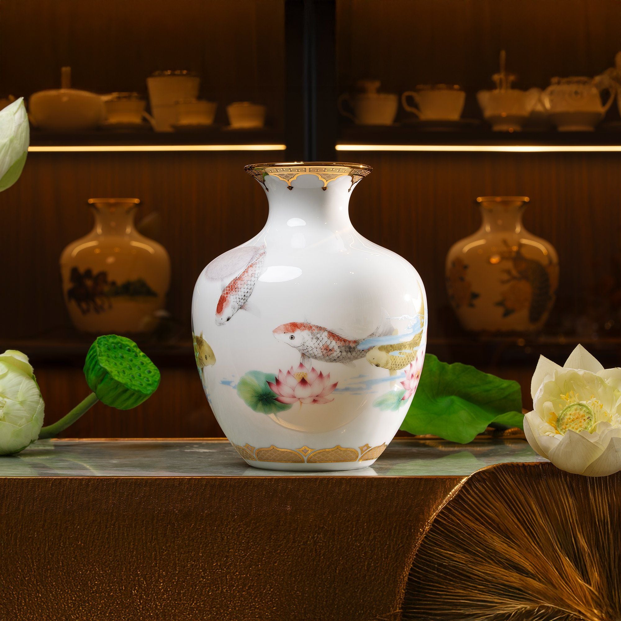  Bình Tài Lộc "Cửu Ngư Vọng Nguyệt" phiên bản giới hạn cao 26.5cm sứ trắng | Flared Vase Limited Collection M-800L - 91151 