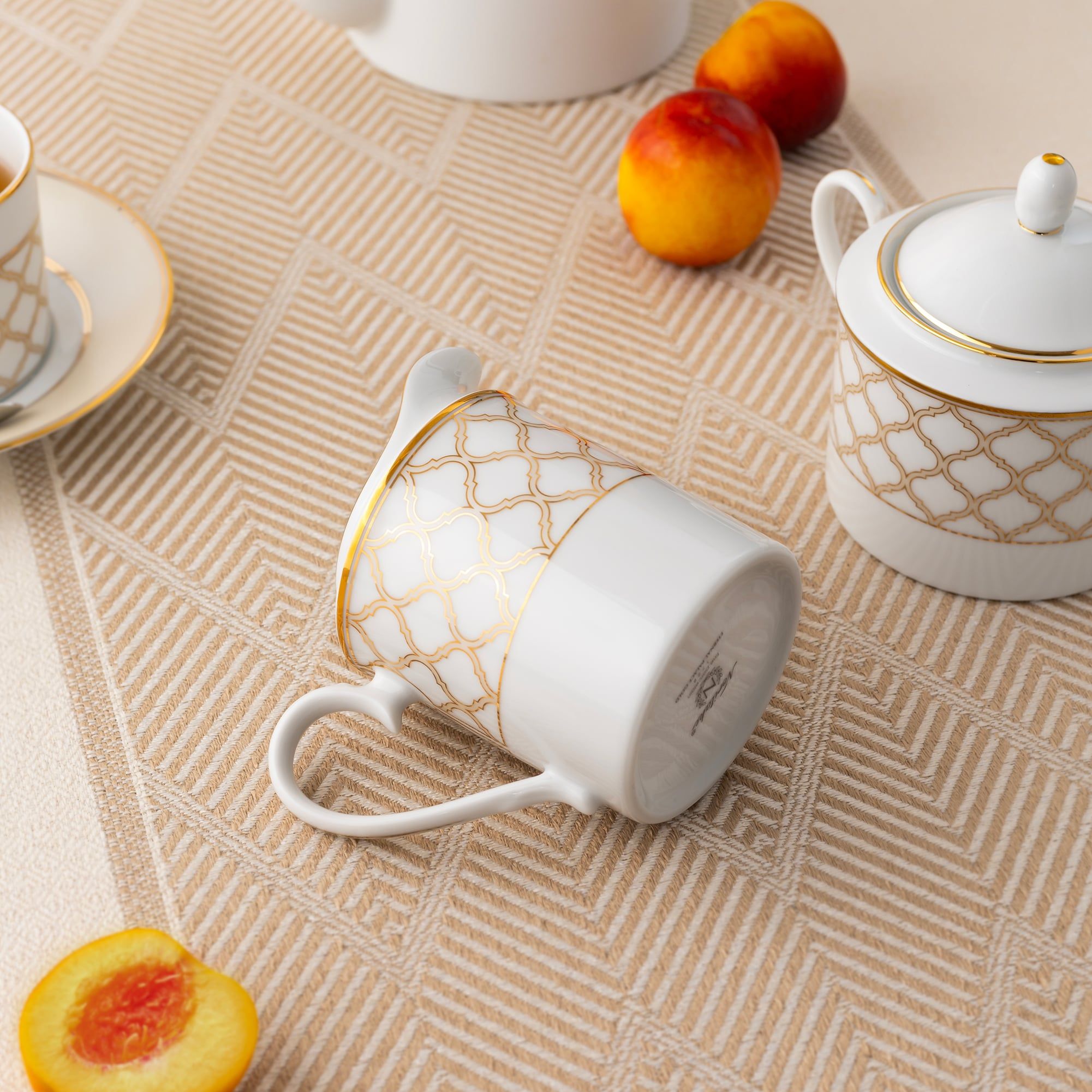  Bộ ấm chén uống trà (ấm 1.500ml, chén 240ml) 15 món sứ trắng | Eternal Palace Gold 1728L - T017A 