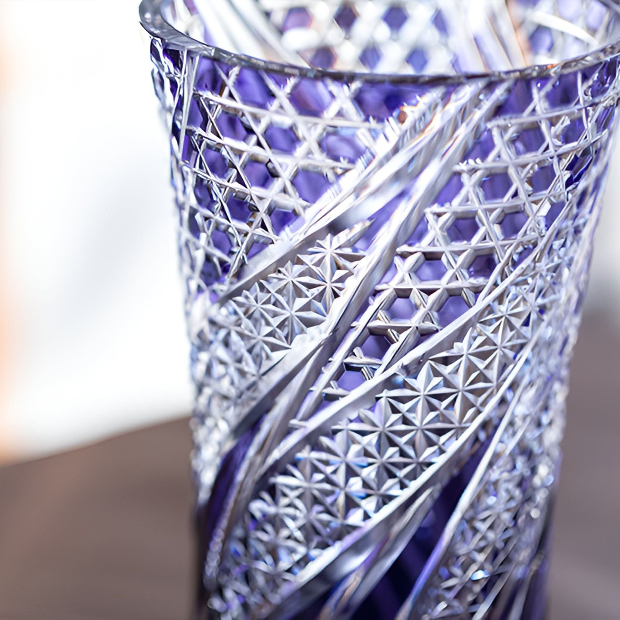  Bình hoa (lọ hoa) pha lê Edo Kiriko 'Wisteria' 19cm màu tím | Kagami Crystal F309 - 3025-CMP 