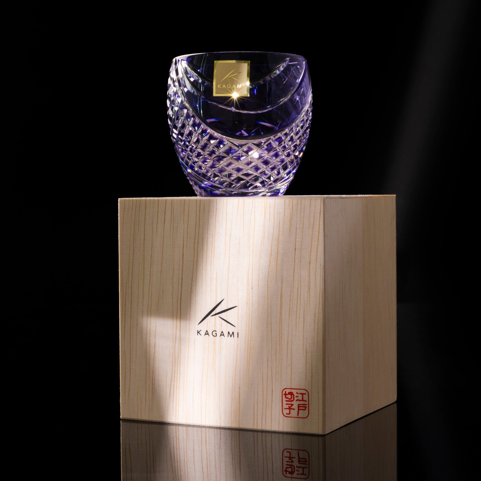 Ly pha lê sake Edo Kiriko “Fish scales strip" 80ml màu tím | Kagami Crystal T535 - 2044-CMP 