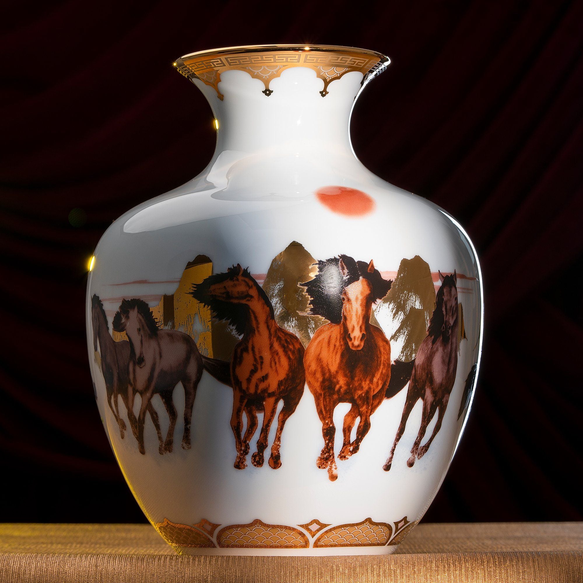  Bình Tài Lộc "Mã Đáo Thành Công" phiên bản giới hạn cao 26cm sứ trắng | Flared Vase Limited Collection M-799L - 91151 